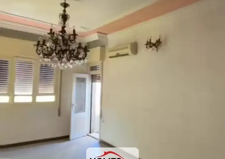 للبيع 4 غرف