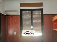للإيجار مكتب