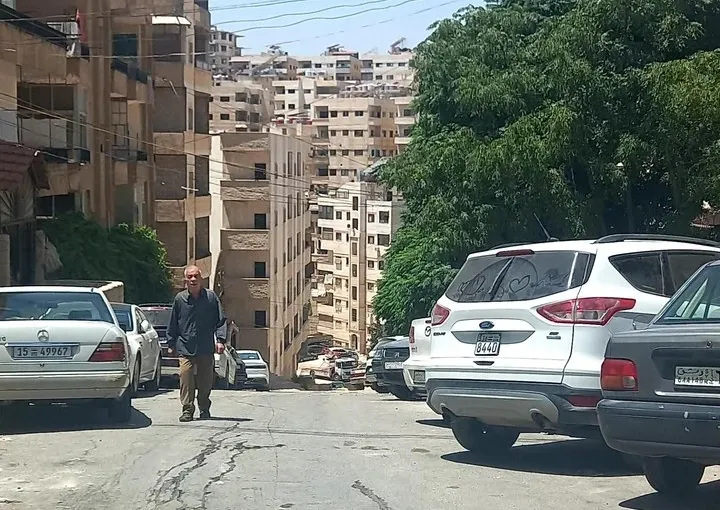 للبيع غرفتان
