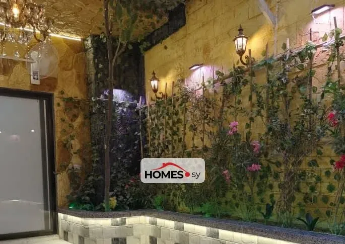 للبيع غرفتان