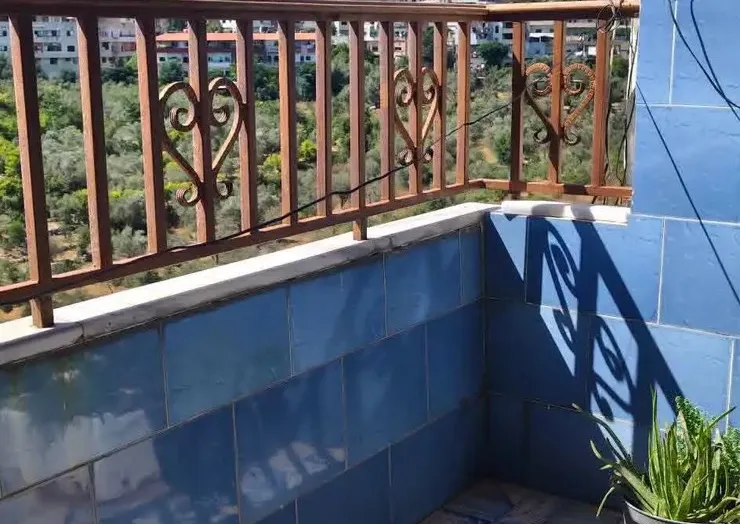 للبيع غرفتان