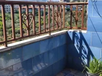 للبيع غرفتان