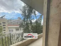 للبيع عدة غرف