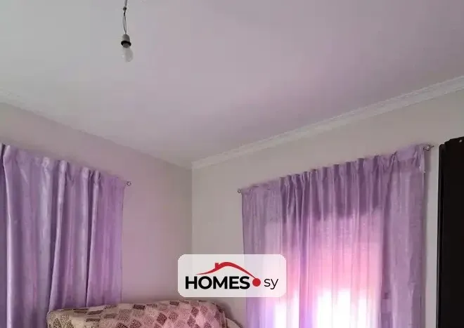 للبيع 4 غرف