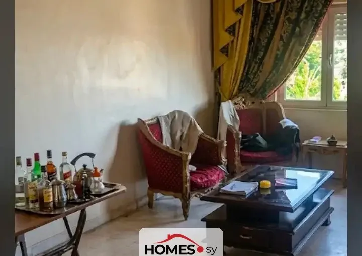 للبيع غرفتان