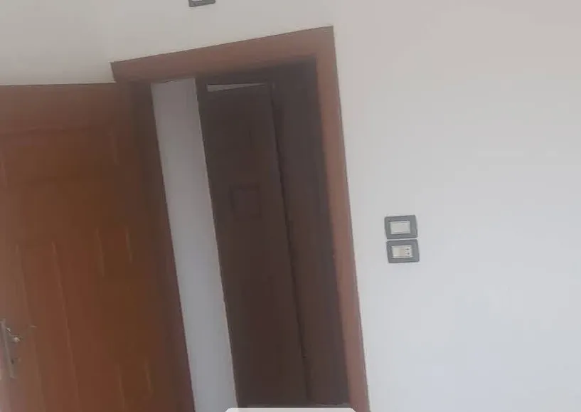 للبيع غرفتان