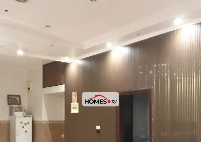 للبيع غرفتان