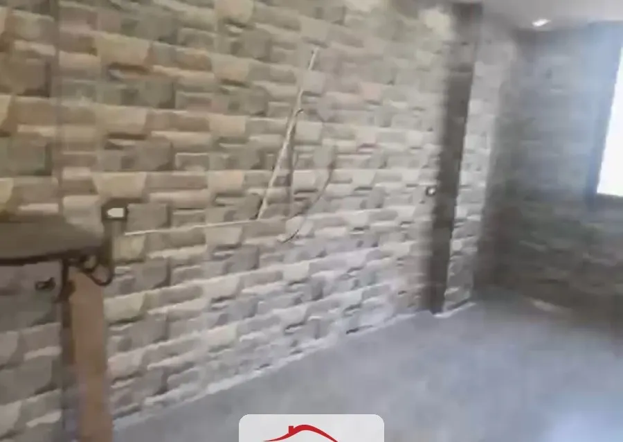 للبيع غرفتان