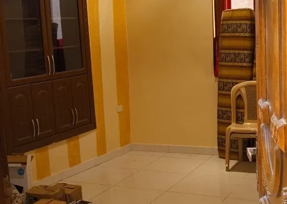 للإيجار غرفتان