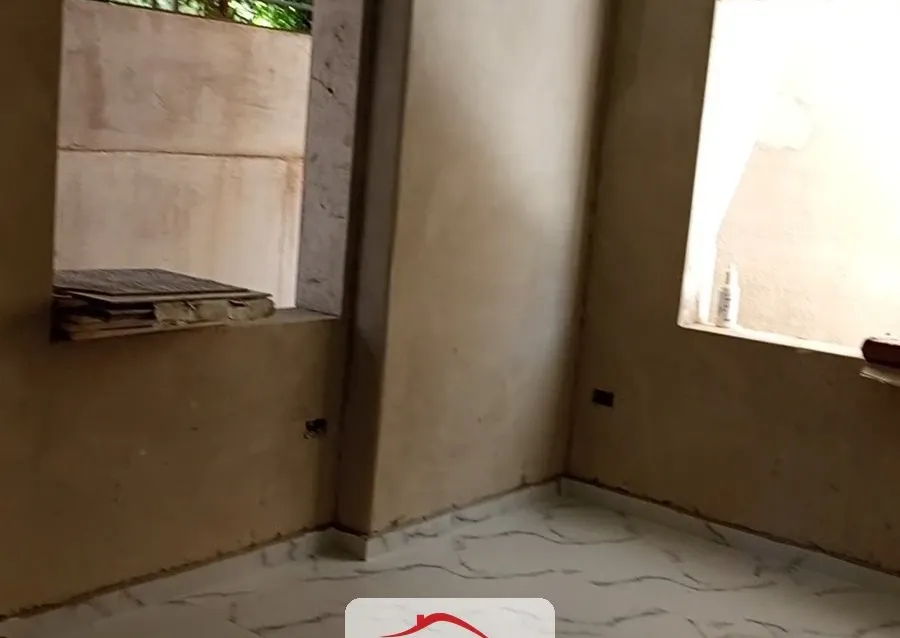 للبيع غرفتان