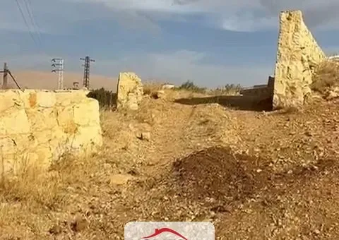 للبيع أرض