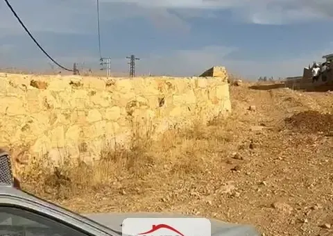 للبيع أرض