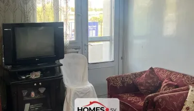 للبيع عدة غرف