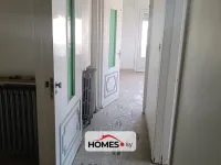 للبيع عدة غرف