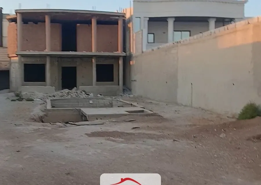 للبيع فيلا