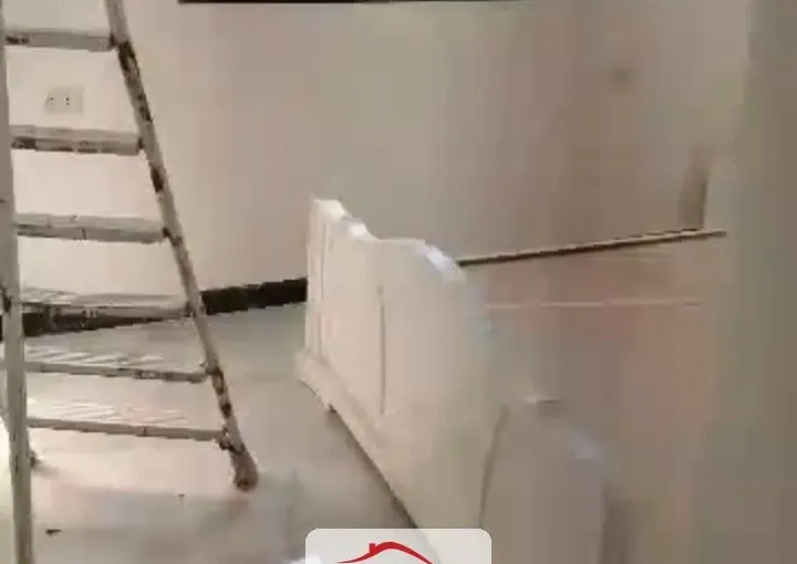 للبيع غرفتان
