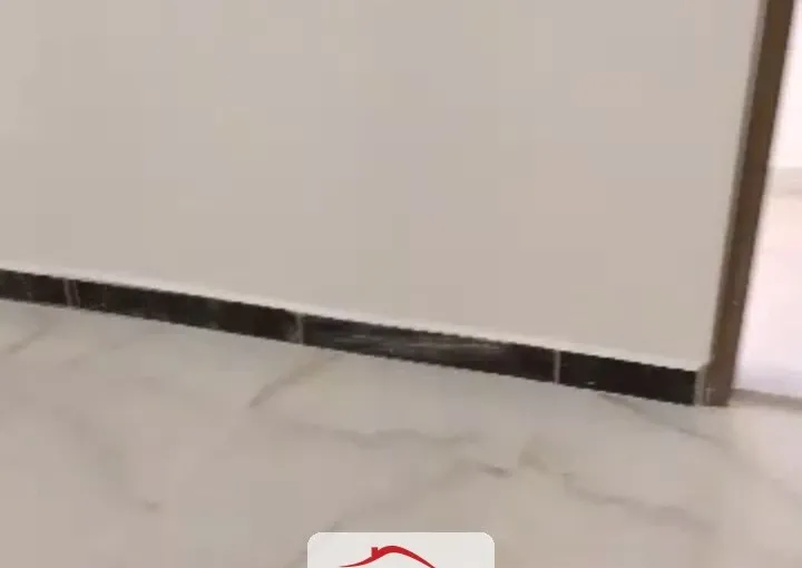 للبيع غرفتان