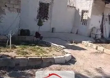 للبيع أرض