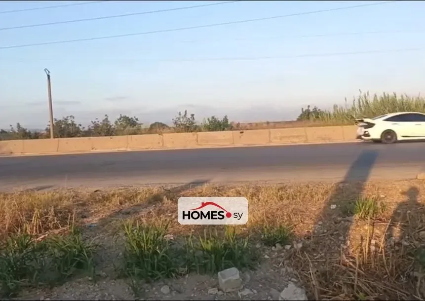 للبيع أرض