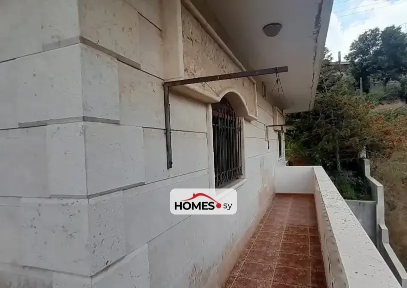 للبيع فيلا