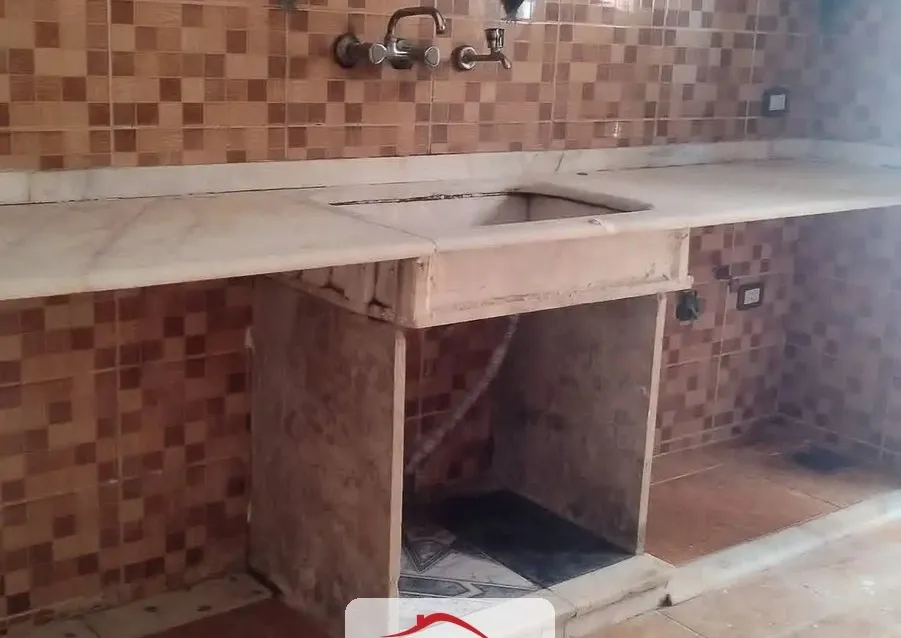 للبيع غرفتان