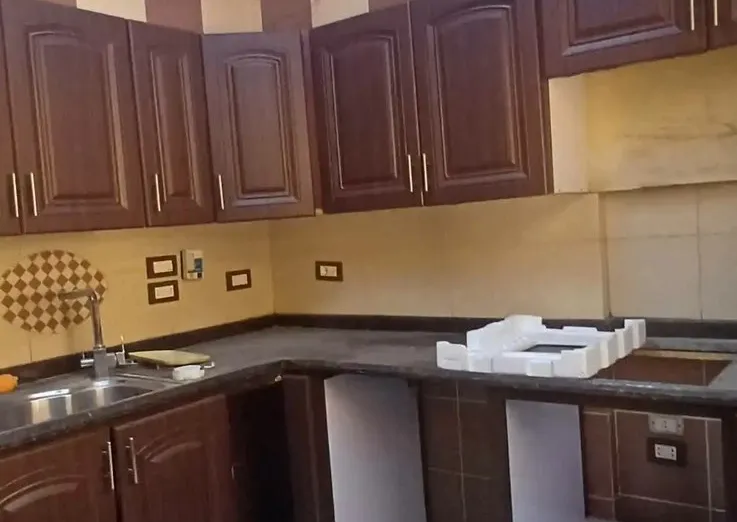 للبيع غرفتان