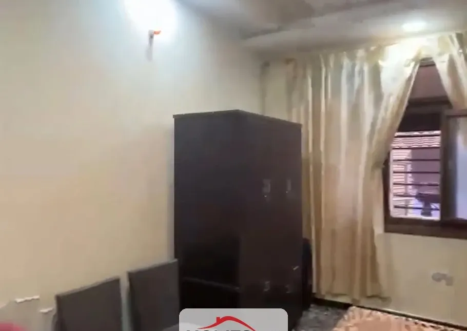 للبيع 4 غرف