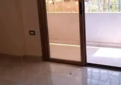 للبيع غرفتان
