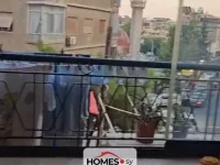 للبيع عدة غرف