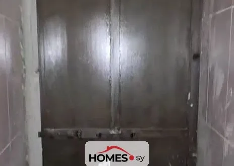 للبيع غرفتان