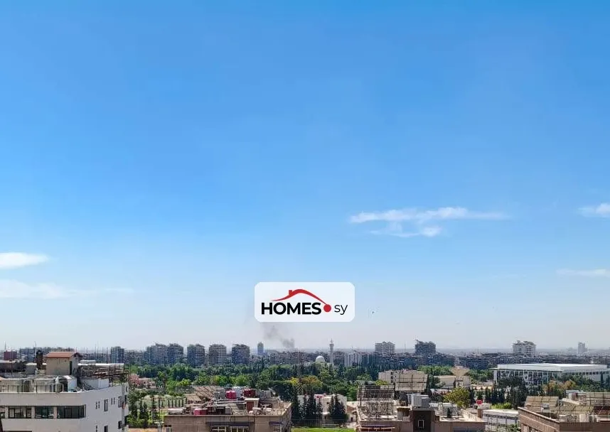 للبيع 4 غرف