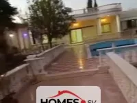 للبيع فيلا