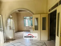 للبيع عدة غرف
