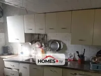 للبيع عدة غرف