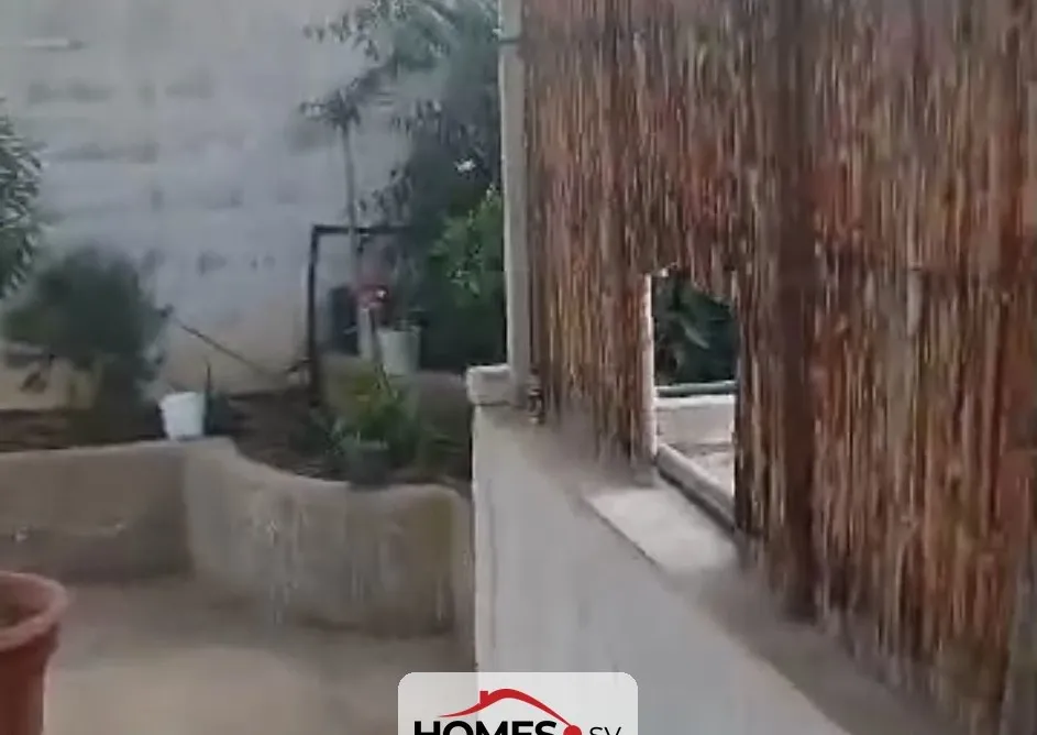 للبيع غرفتان