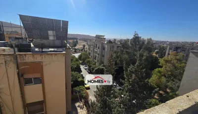 للبيع 4 غرف