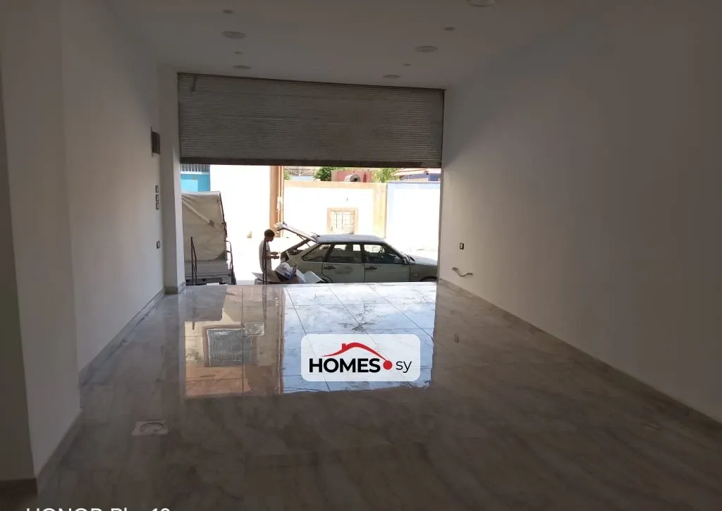 للإيجار محل