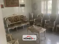 للبيع عدة غرف