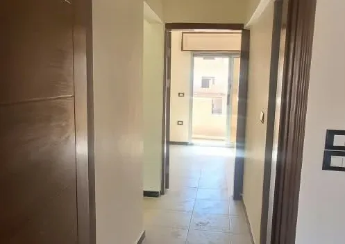 للبيع غرفتان