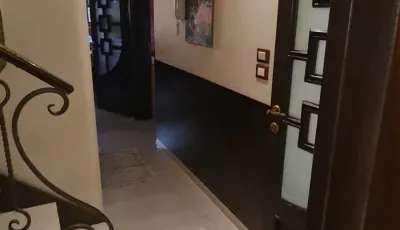 للبيع 4 غرف