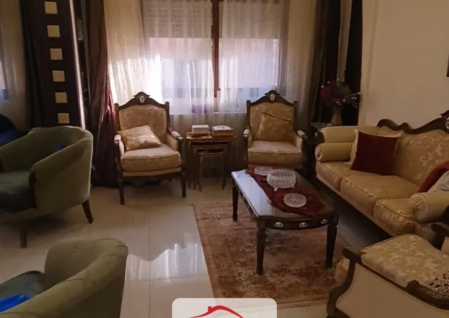للبيع 4 غرف