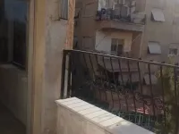 للبيع 4 غرف