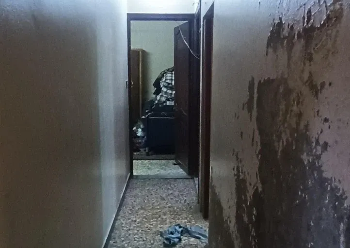 للبيع غرفتان