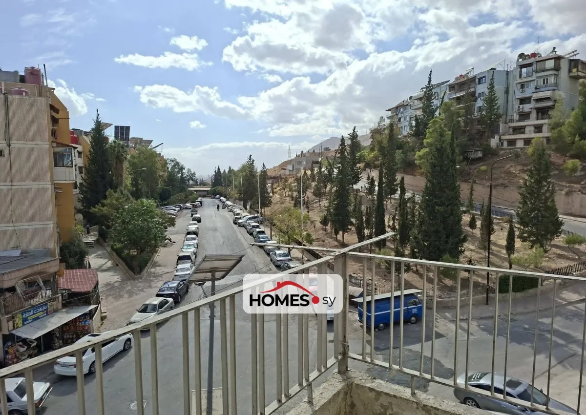 للبيع غرفتان