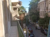 للبيع عدة غرف