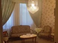 للبيع عدة غرف
