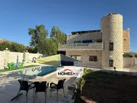 للبيع فيلا