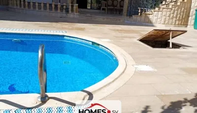 للبيع فيلا
