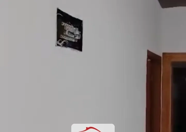 للبيع غرفتان
