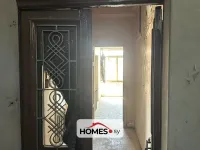 للبيع عدة غرف